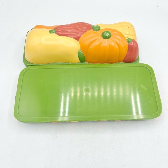 VINTAGE COVERED THANKSGIVING FALL HARVEST BUTTER DISH PUMPKIN MELAMINE 7” EUC - Picture 4 of 4